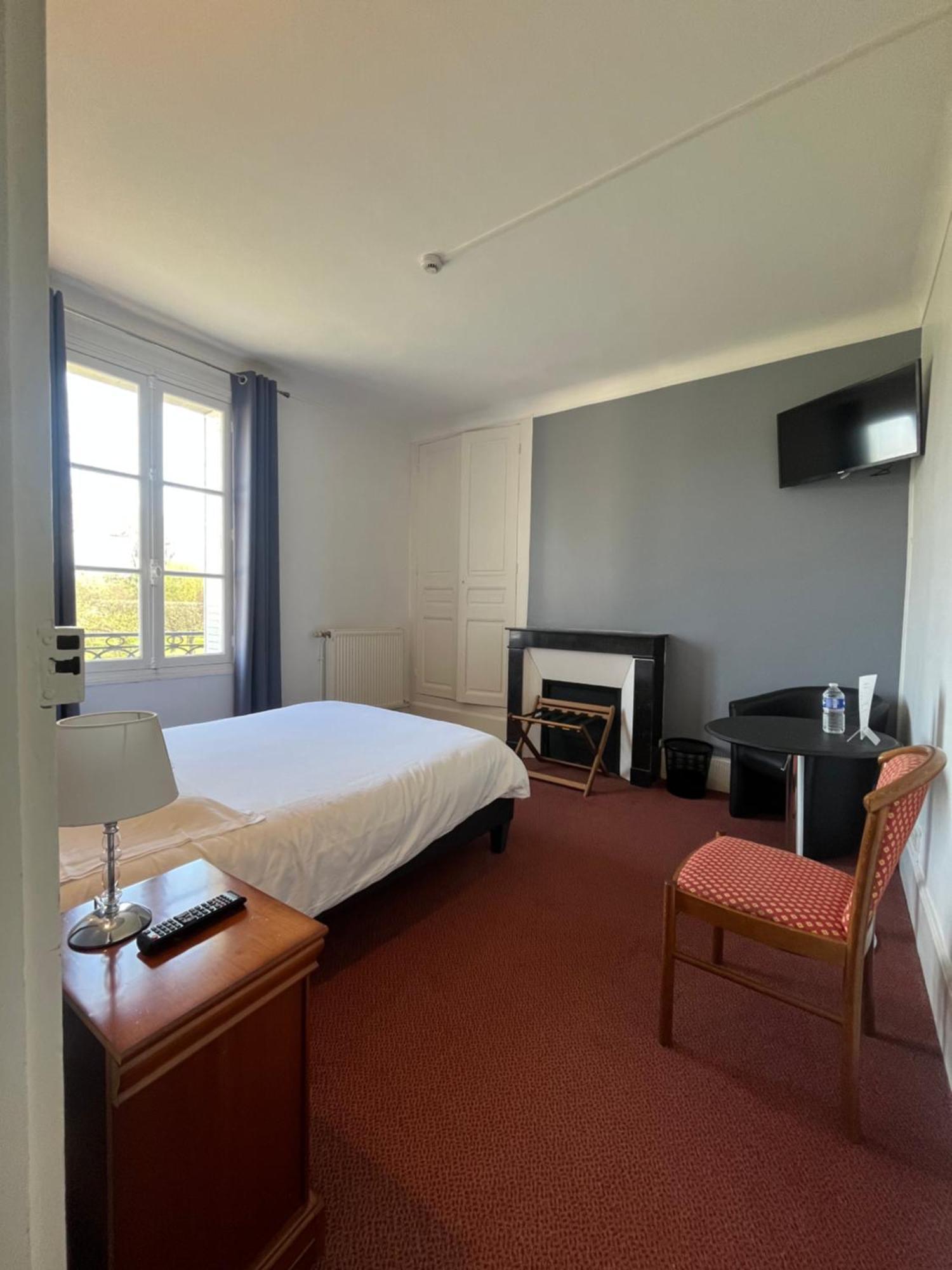 Hostellerie Le Griffon Blérancourt المظهر الخارجي الصورة